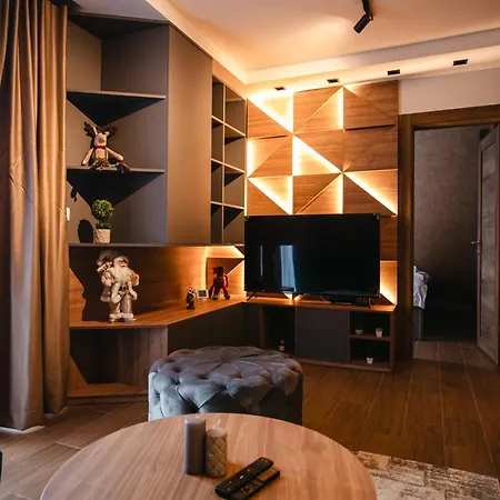 Royal Teo Apartment Divcibare
